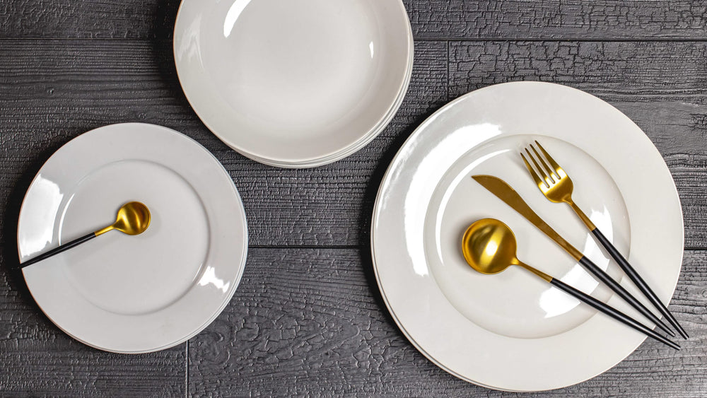 Studio Tavola Geschirrset Weiß - 18-teilig / 6 Personen - 6 Speiseteller, 6 Suppenteller und 6 Frühstücksteller