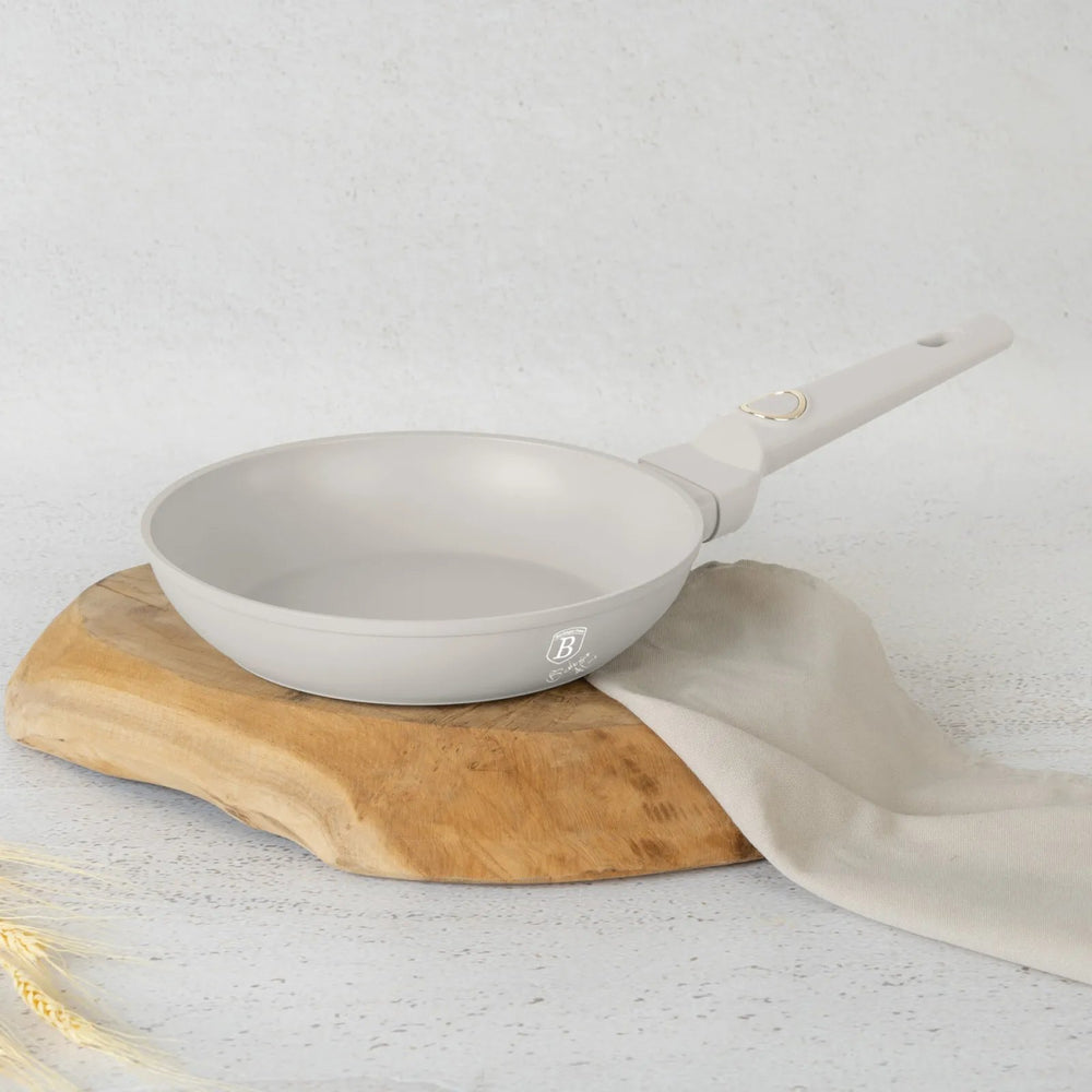 BerlingerHaus Topfset Matt Creme 7-Teilig - Kochtopf ø 20, 24, 28 cm & Bratpfanne ø 20, 24 cm - geeignet für alle Wärmequellen