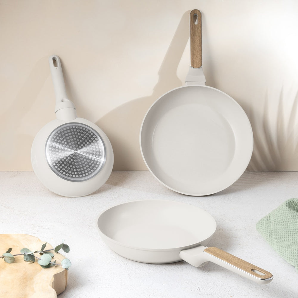 BerlingerHaus Bratpfannenset Nordic Mat Crème 3-Teilig - ø 20, 24 & 28 cm - geeignet für alle Wärmequellen - Standard Antihaftbeschichtung
