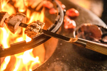 Forged BBQ Spieße Churrasco - Olivenholz / Stahl - V - Form - 70cm