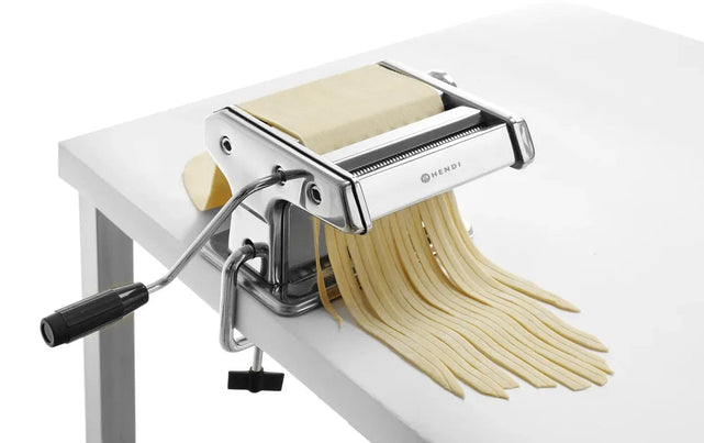 Formen: Tagliatelle, Pappardelle oder Ravioli