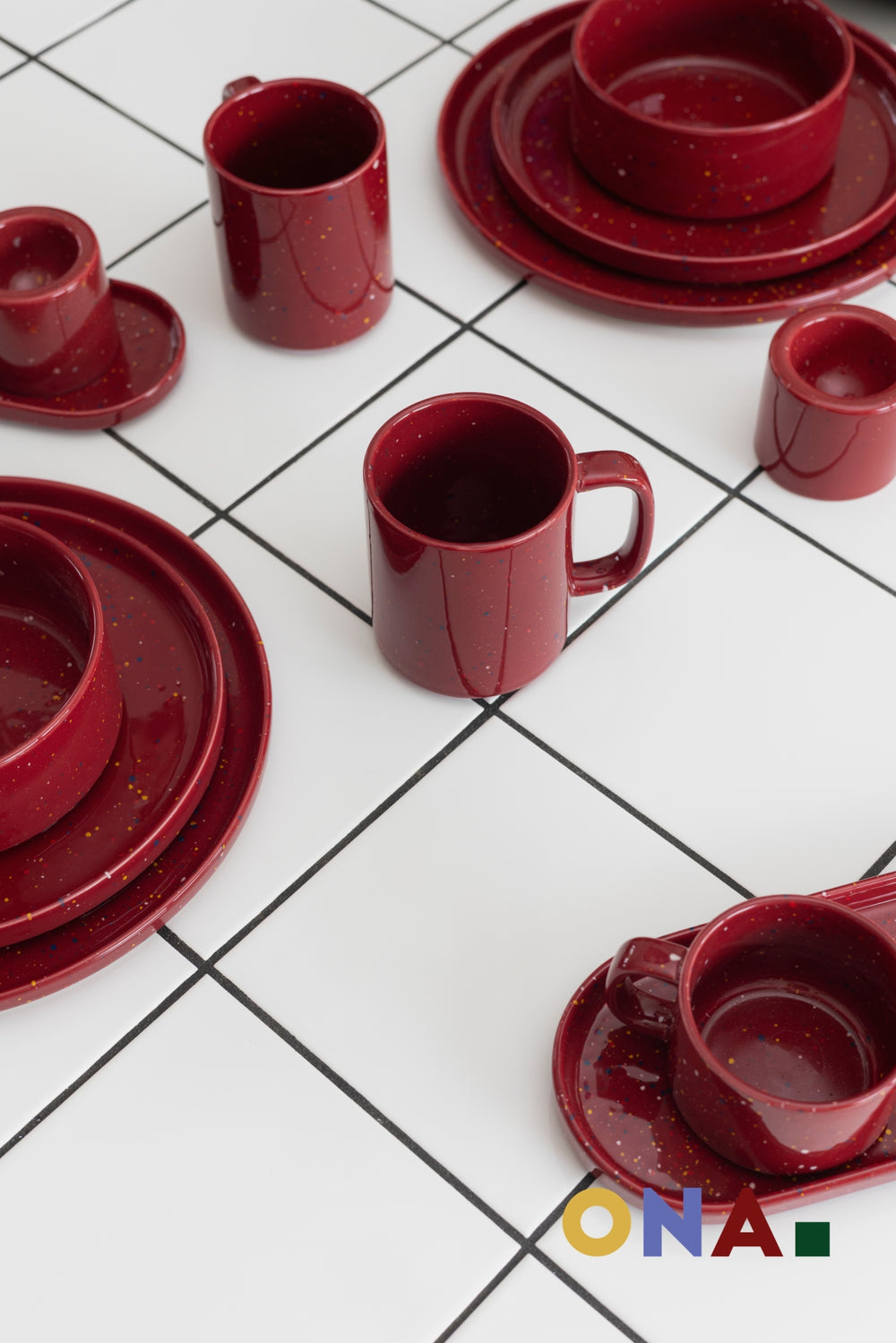ONA Becher Fika Burgundy 330 ml - 4 Stück