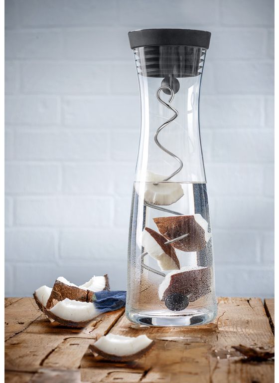 WMF Basic Wasserkaraf - Tropffrei - Inkl. Fruchtfilter - Schwarz / Silber - 1,5 Liter