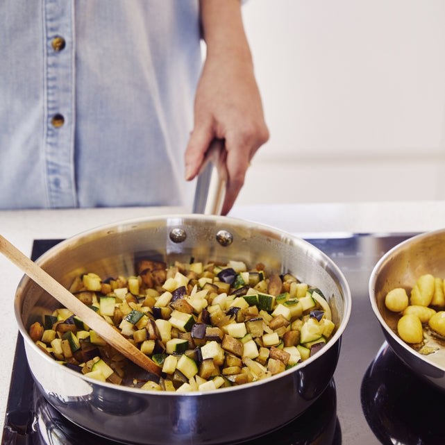 Worin unterscheidet sich eine Sauteuse von deiner Bratpfanne?