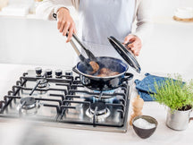 BK Braadpan Fortalit Emaille Zwart ø 26 cm / 3 Liter - sfeerbeeld 6