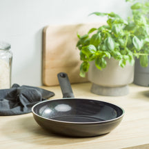 BK Koekenpan Easy Induction ø 30 cm - sfeerbeeld 2
