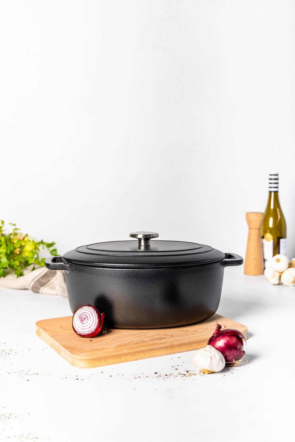 Cosy & Trendy Braadpan met deksel Fontestic Gietijzer Black Ovaal - 31 x 24 cm / 6 Liter - sfeerbeeld 2