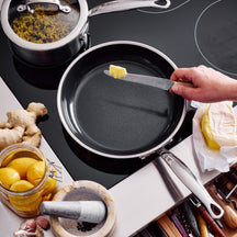GreenPan Koekenpannenset Premiere RVS 2-delig - ø 20 & 28 cm - sfeerbeeld 5