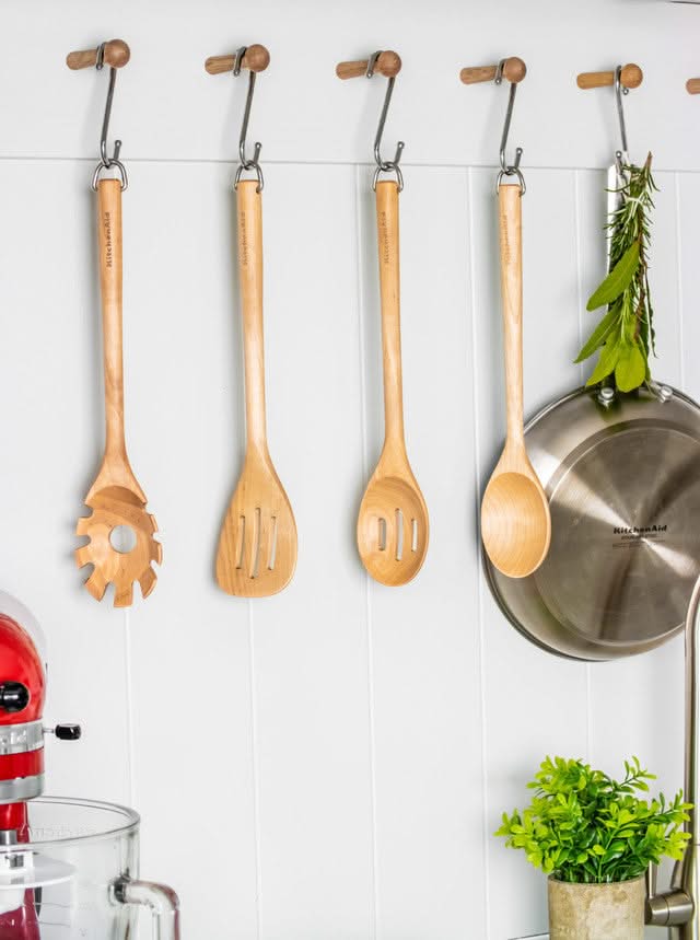 KitchenAid Gemüselöffel Core Birkenholz 34 cm - Holzlöffel Küchenutensil