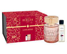 Maison Berger Giftset - Geurbrander - Celebration Nude - Hypnotic Oud - 250 ml - inhoud giftset met doos