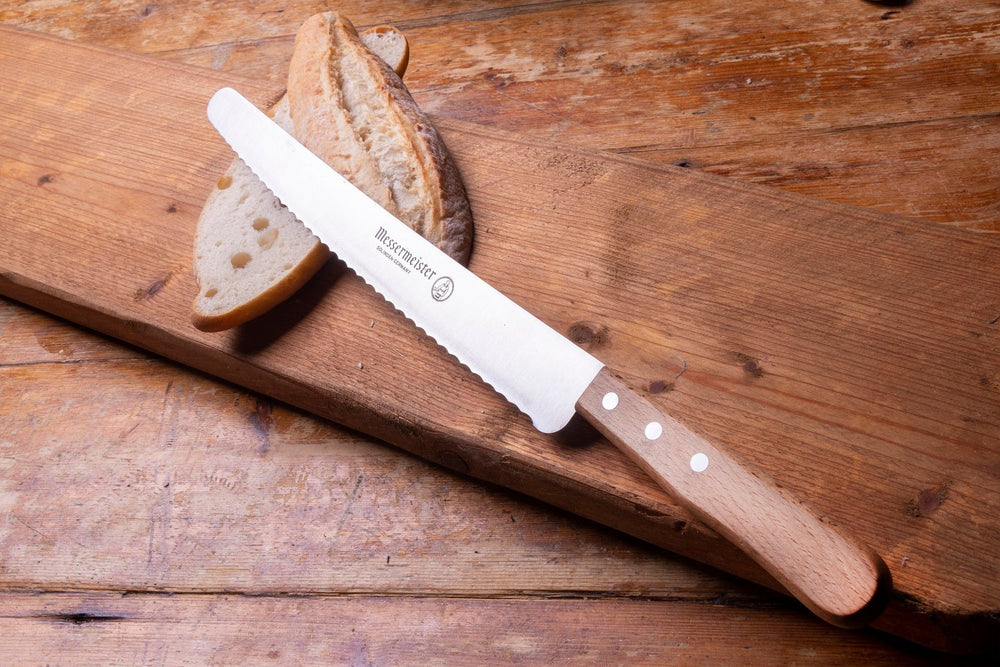 Messermeister Broodmes Future Beukenhout 31 cm - sfeerbeeld 1