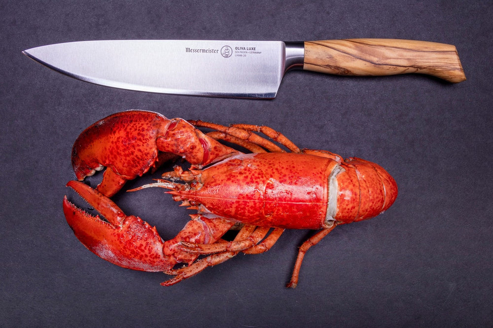 Messermeister Koksmes Oliva Luxe Olijfhout 20 cm - sfeerbeeld 3