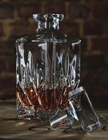 Nachtmann Whiskey Set Noblesse 3-delig - Karaf 750 ml & 2 Whiskeyglazen 295 ml - sfeerbeeld 3