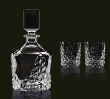 Nachtmann Whiskey Set Sculpture 3-delig - Karaf 750 ml & 2 Whiskeyglazen 365 ml - sfeerbeeld 4