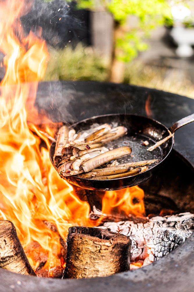 Forged Bratpfanne Carbonstahl Ø 24 cm – geeignet für alle Wärmequellen – geeignet für BBQ