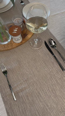 Broste Copenhagen Geschirrset Nordic Vanilla 6-teilig / 2 Personen - 2 Speiseteller, 2 Frühstückteller und 2 Schalen